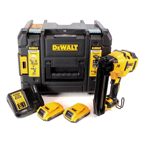 DeWalt DCN 660 D2 Akku Nagler 18V 32 - 63mm Brushless + 2x Akku 2,0Ah + Ladegerät + Koffer - Toolbrothers