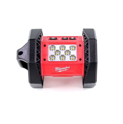 Milwaukee M18 AL-402C Akku LED Flutstrahler mit 1100 Lumen + 2x 4,0 Ah Akku + Universal Ladegerät - Toolbrothers