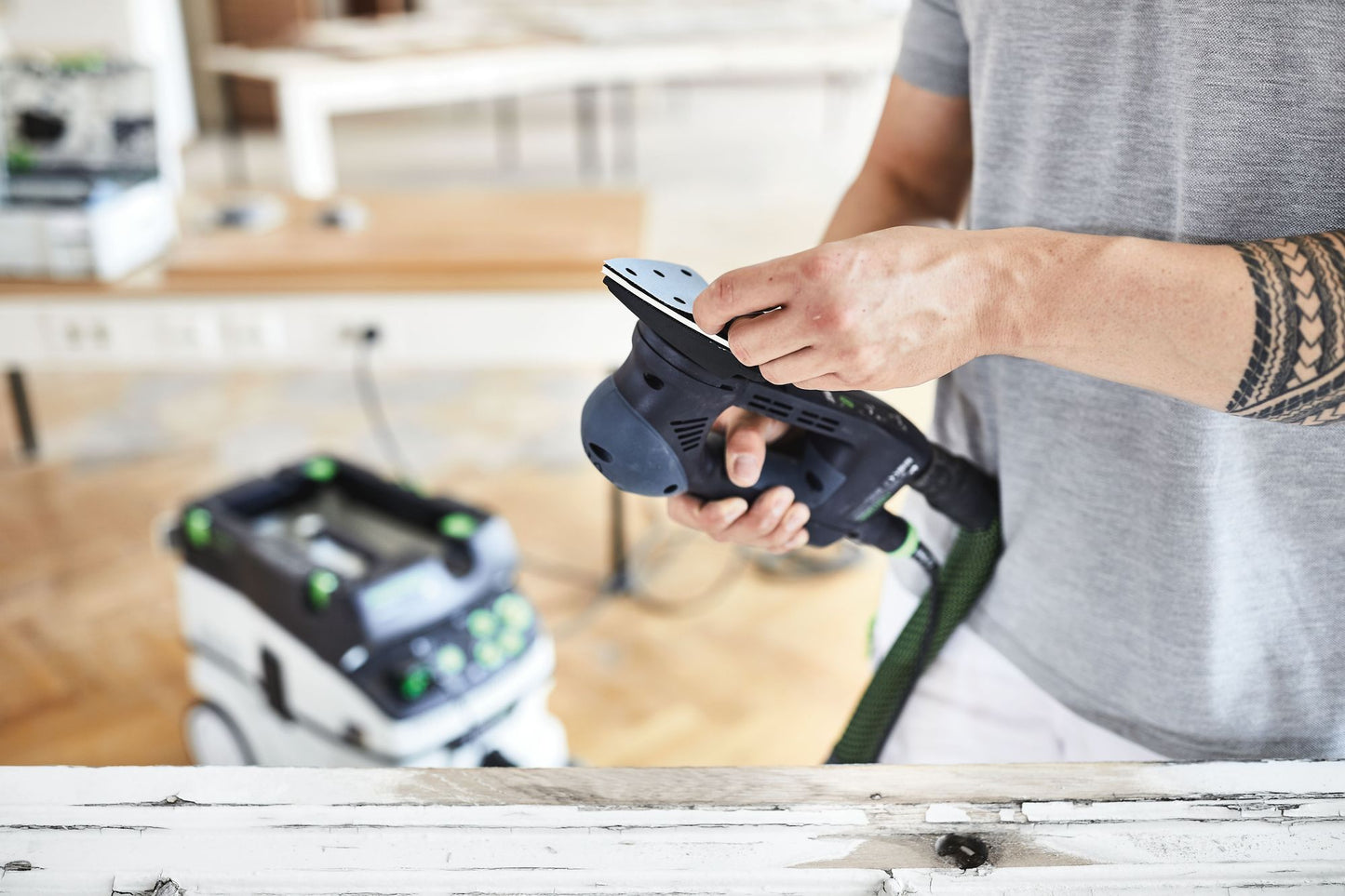 Festool STF V93/6 P240 GR/100 Schleifblatt Granat ( 497398 ) für RO 90 DX, DX 93, RS 300, RS 3, LRS 93 (Bügeleisenschleifschuh)