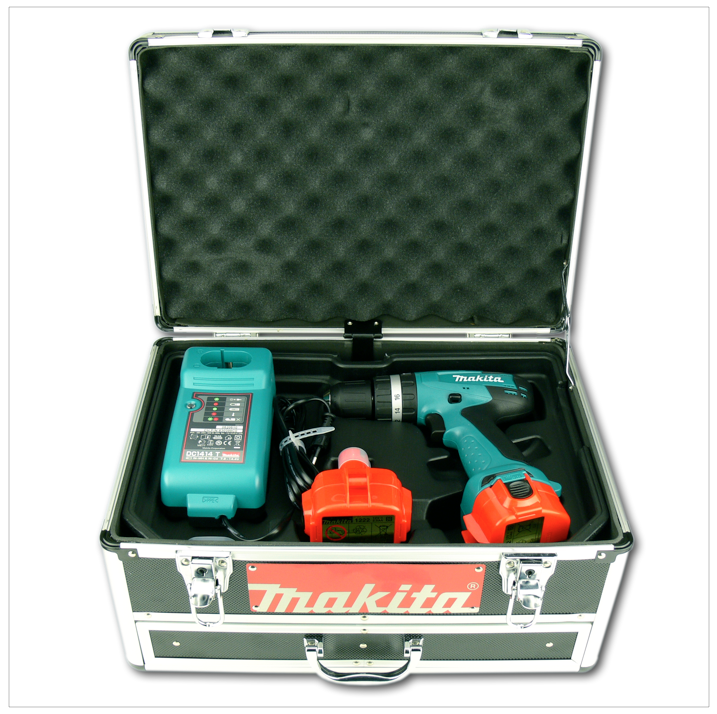 Makita 8271 12 V Ni-Cd Akku Schlagbohrschrauber SET inkl. 68-teiligem Werkzeugset - Toolbrothers