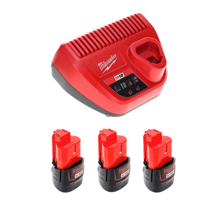 Kit de démarrage de batterie Milwaukee 12 V avec 3 batteries 1,5 Ah + chargeur M12 C12C