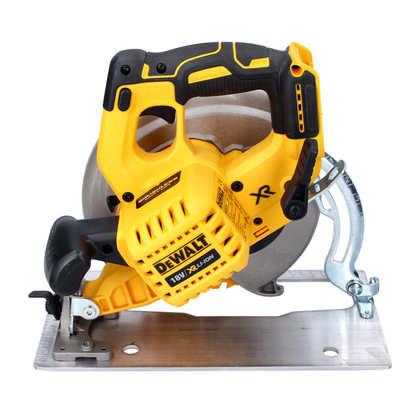 DeWalt DCS 570 M1 Akku Handkreissäge 18 V 184 mm Brushless + 1x Akku 4,0 Ah + Ladegerät - Toolbrothers