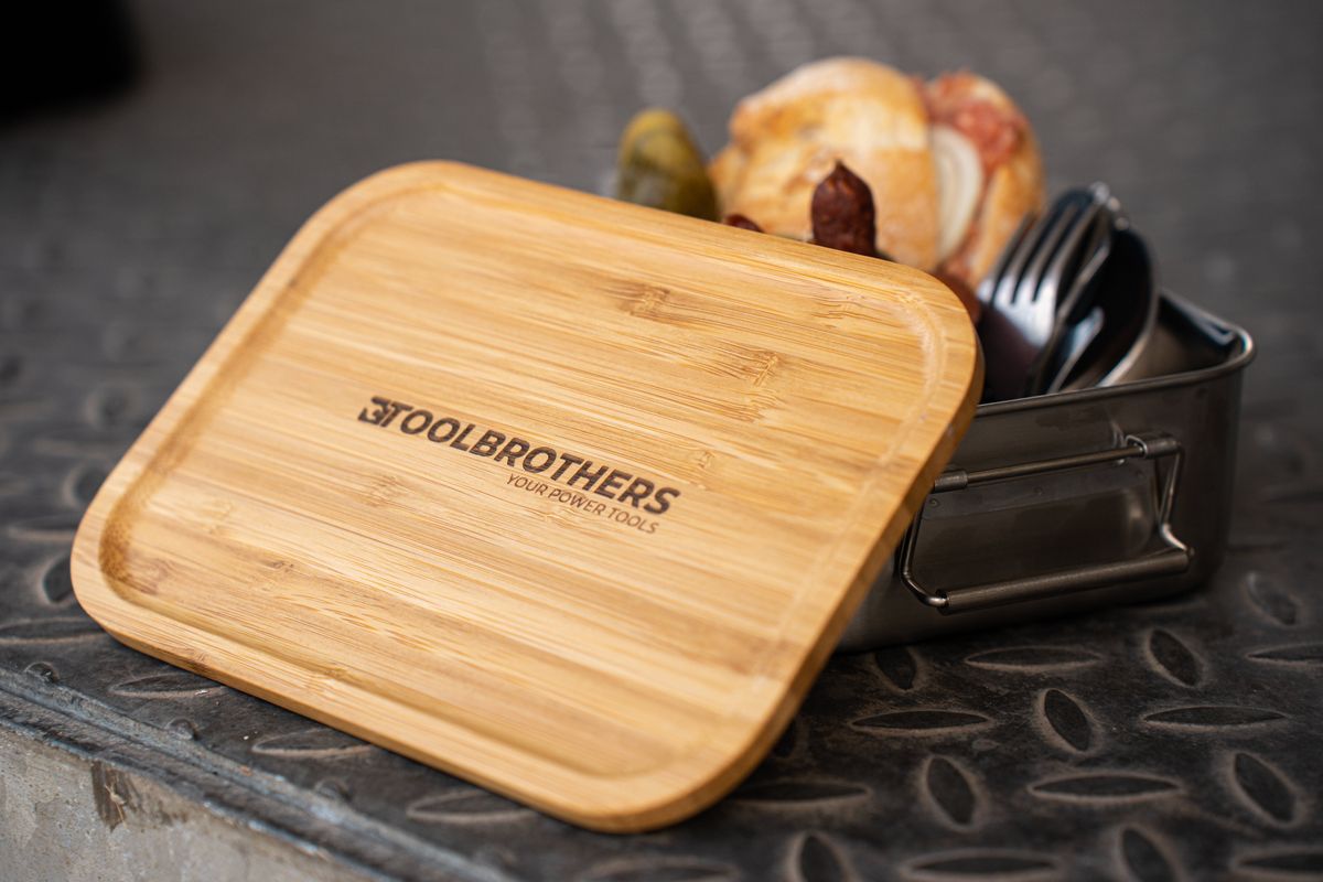 Toolbrothers Fan Edelstahl Brotdose mit Bambus Deckel 1200 ml, Lunchbox für Erwachsene und Kinder, Brotzeit, Vesperbox für Schule Arbeit Picknick Reisen - Toolbrothers