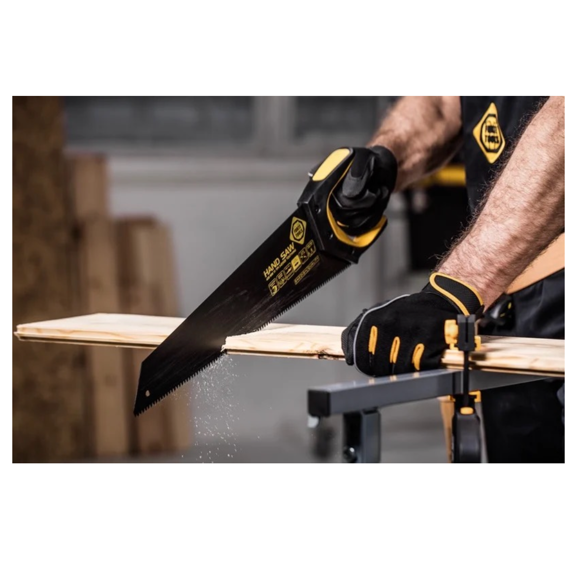 FORTE Tools Fuchsschwanz in schwarz 45 cm 11 TPI Premium Säge, klassische Handsäge mit ergonomischem Gummigriff, Säge für Holz, Kunststoff, etc., mit 3-kant Verzahnung Made in Sweden ( 000051083425 ) - Toolbrothers