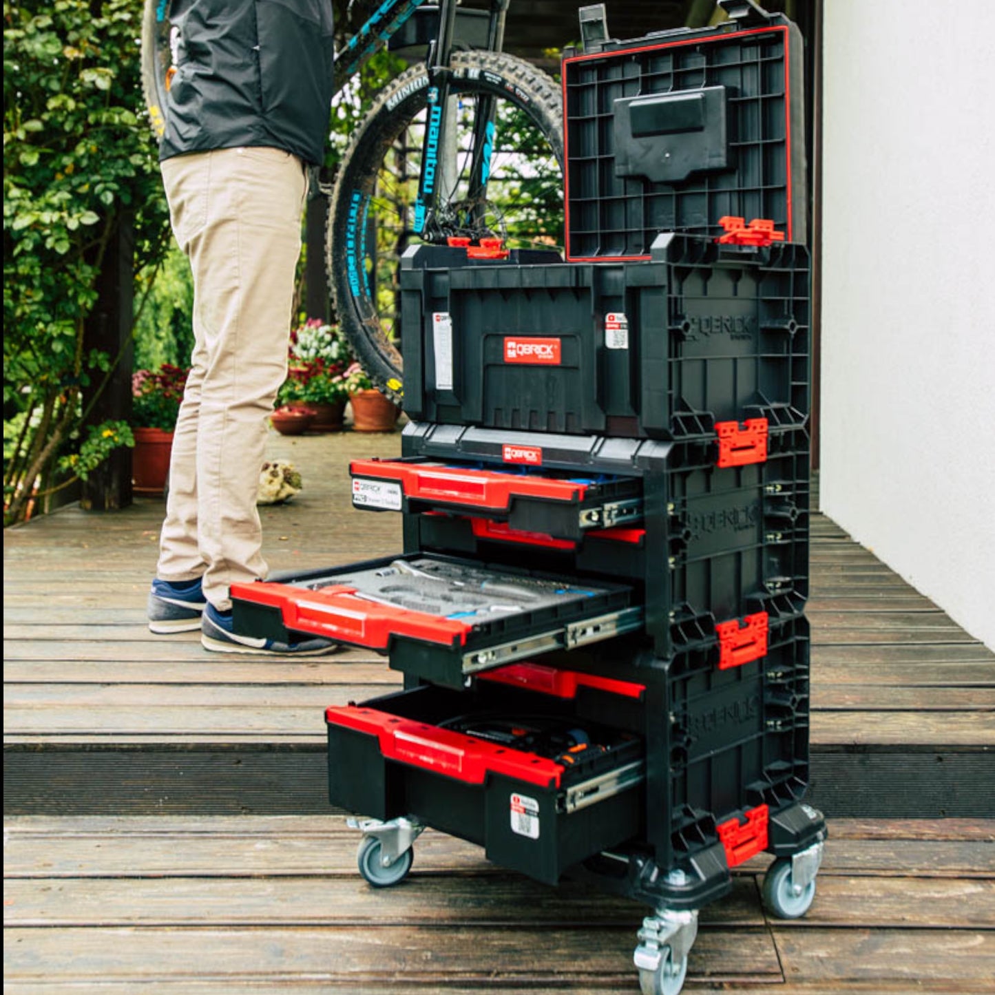 Chariot de transport Qbrick System PRO Transport Platform 506 x 325 x 140 mm avec 4 roulettes pivotantes et 2 freins