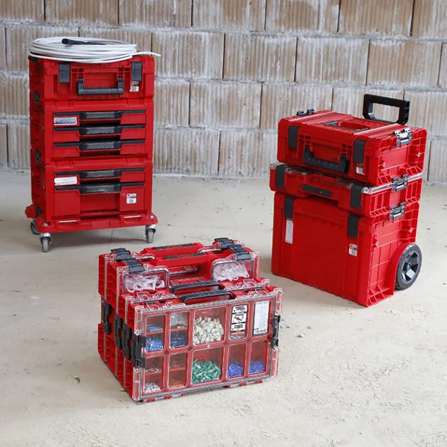 Qbrick System PRO Organizer 300 RED ULTRA HD empilable 452 x 358 x 110 mm 9 l IP54 avec 8 compartiments