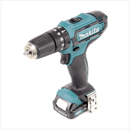 Makita HP 331 DWAX1 10,8 V Akku Schlagbohrschrauber + 2 x BL1020B 2 Ah Akkus + DC10WC Ladegerät + 74 teiliges Zubehörset - Toolbrothers