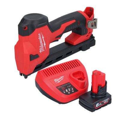 Agrafeuse sur batterie Milwaukee M12 BCST-601 12 V 19 x 25,4 mm + 1x batterie 6,0 Ah + chargeur