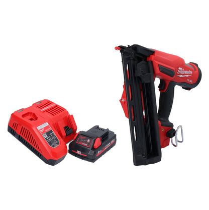 Cloueur à batterie Milwaukee M18 FN16GA-301 18 V 32 - 64 mm sans balais + 1x batterie 3,0 Ah + chargeur