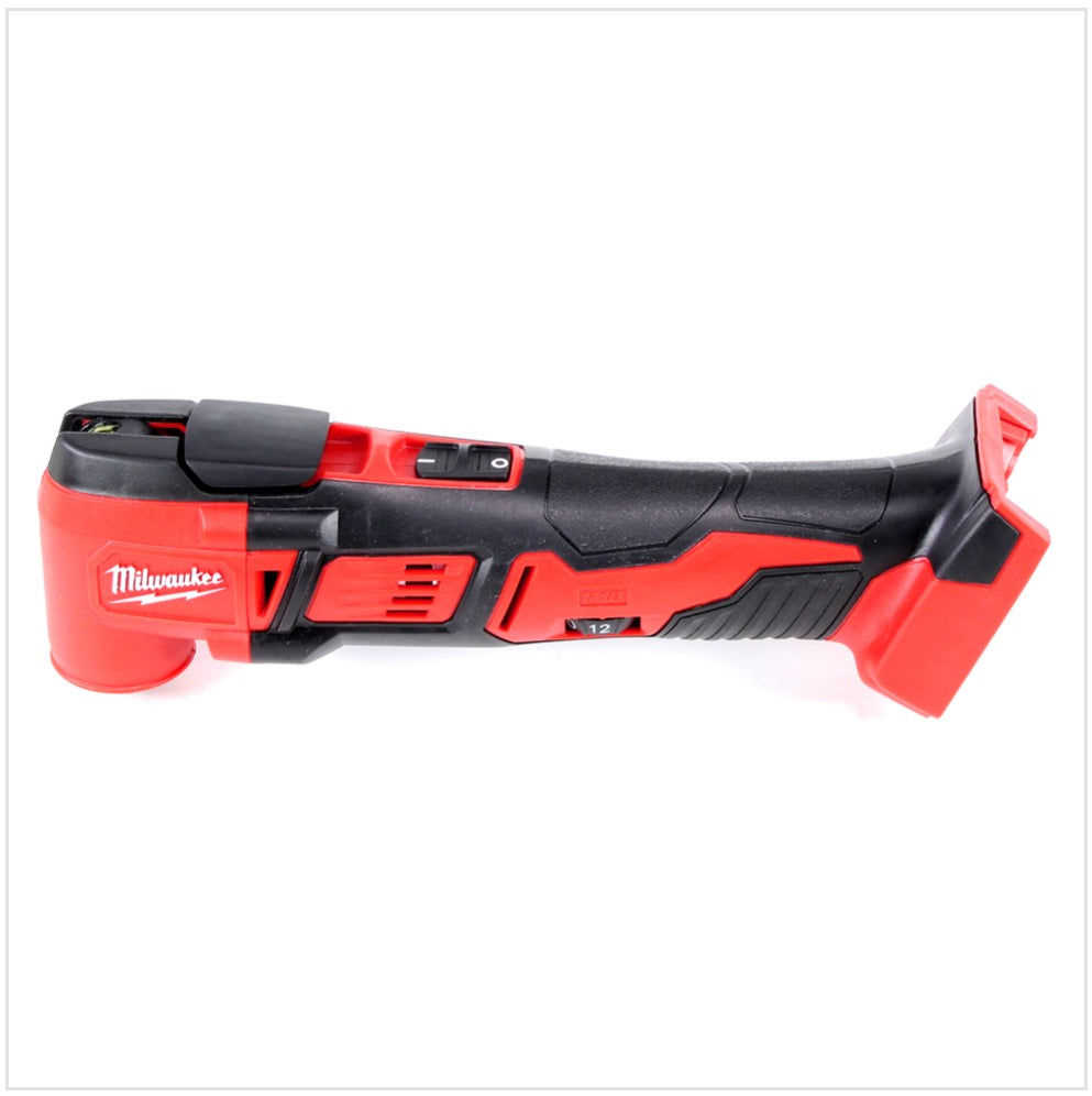 Milwaukee M18 BMT-402C Akku Multifunktionswerkzeug + 2x Akku 4,0Ah + Ladegerät + TSTAK - Toolbrothers